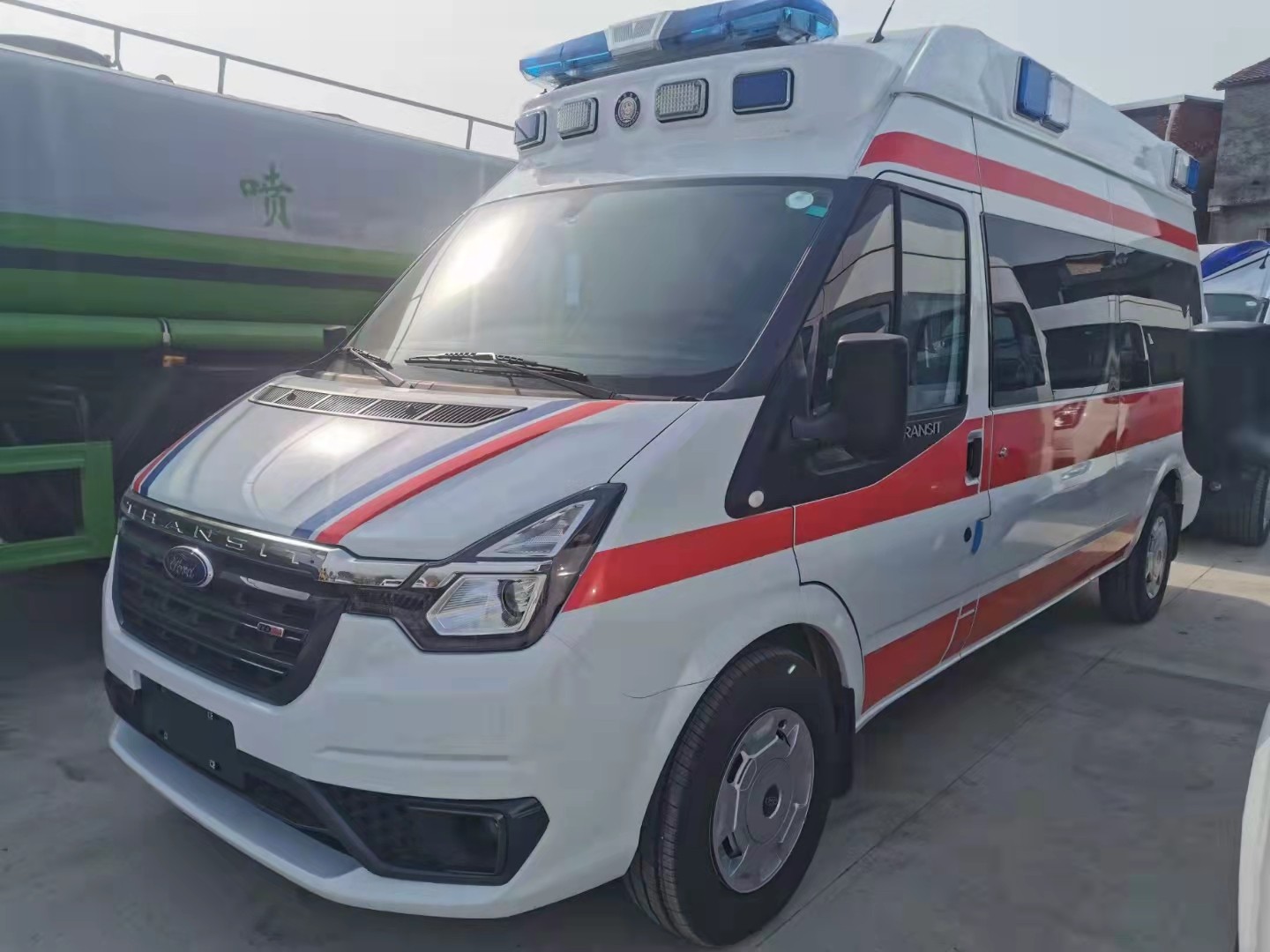 尼玛县救护车转院